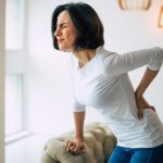 ¿Tienes dolor de espalda baja? conoce cómo se trata